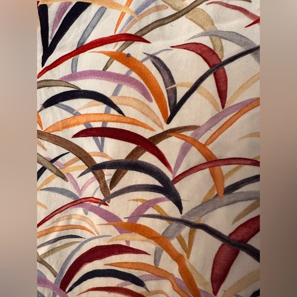 FDJ Colorful Grasses Roll-Up Sleeves Top NWOT - Picture 4 of 7